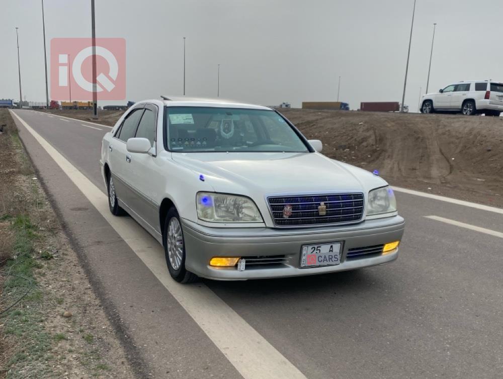 تويوتا كراون